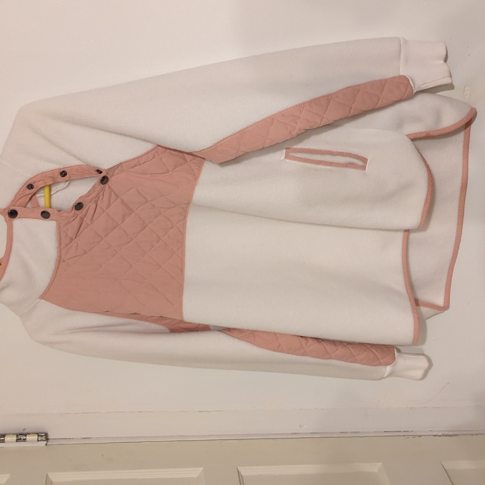 Abercrombie & Fitch Sweater